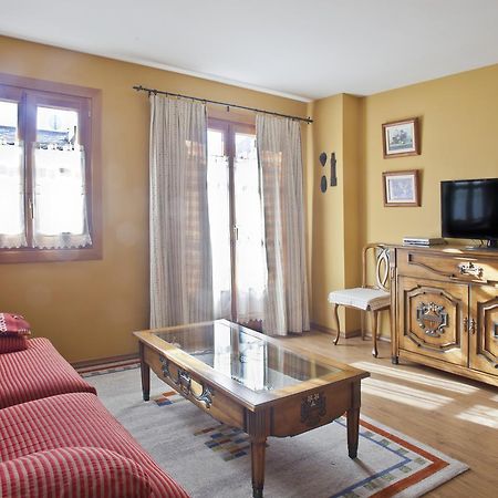 Apartamentos El Rincon De Benas Benasque Eksteriør bilde