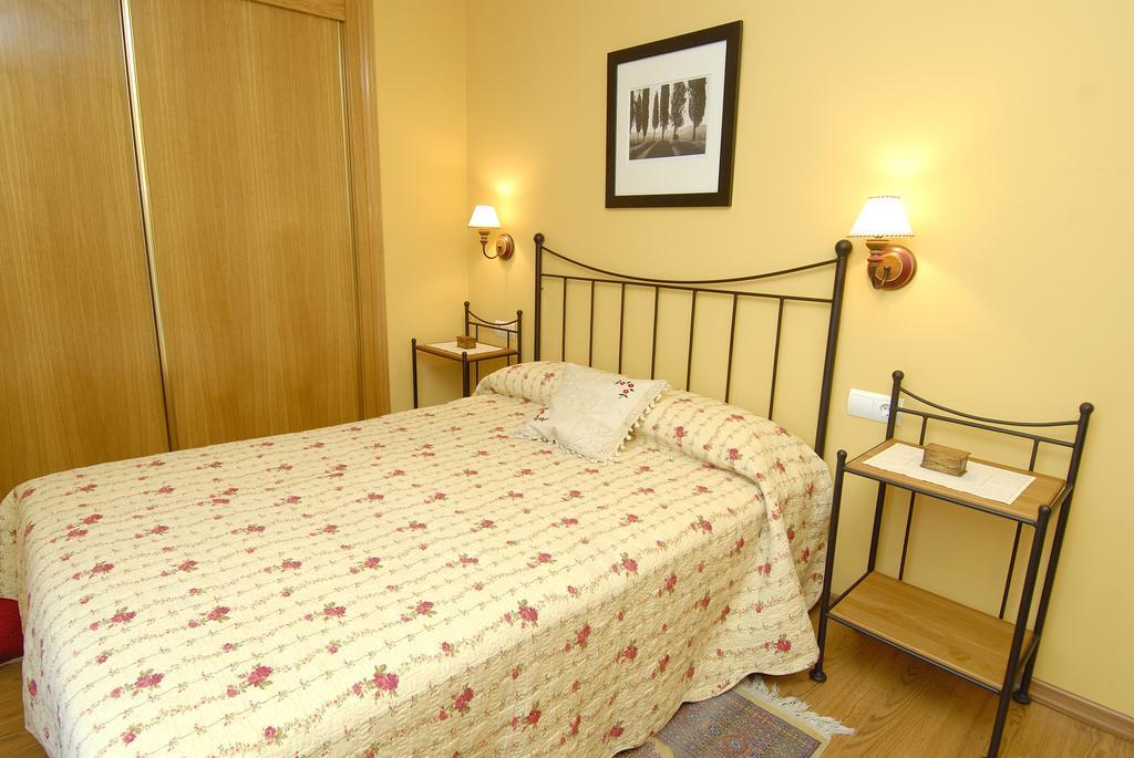 Apartamentos El Rincon De Benas Benasque Rom bilde